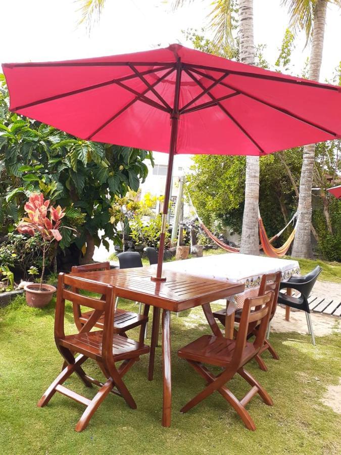 Hostal Muro De Las Lagrimas With High Speed Internet Starlink Puerto Villamil Exterior photo
